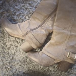 Fergalicious Boots by Fergie